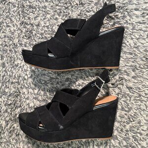 Clarks Women's Elegant Black Suede Platform Sandals Size 10
